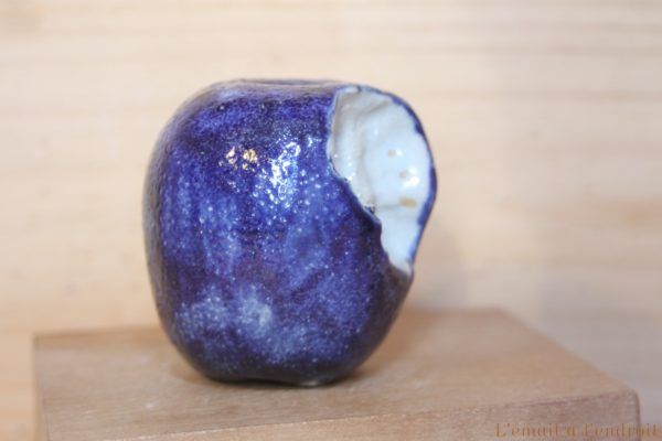 Pomme croquée